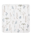 Quadratische weiße Badematte mit zarten bedruckten floralen Gräsermotiven