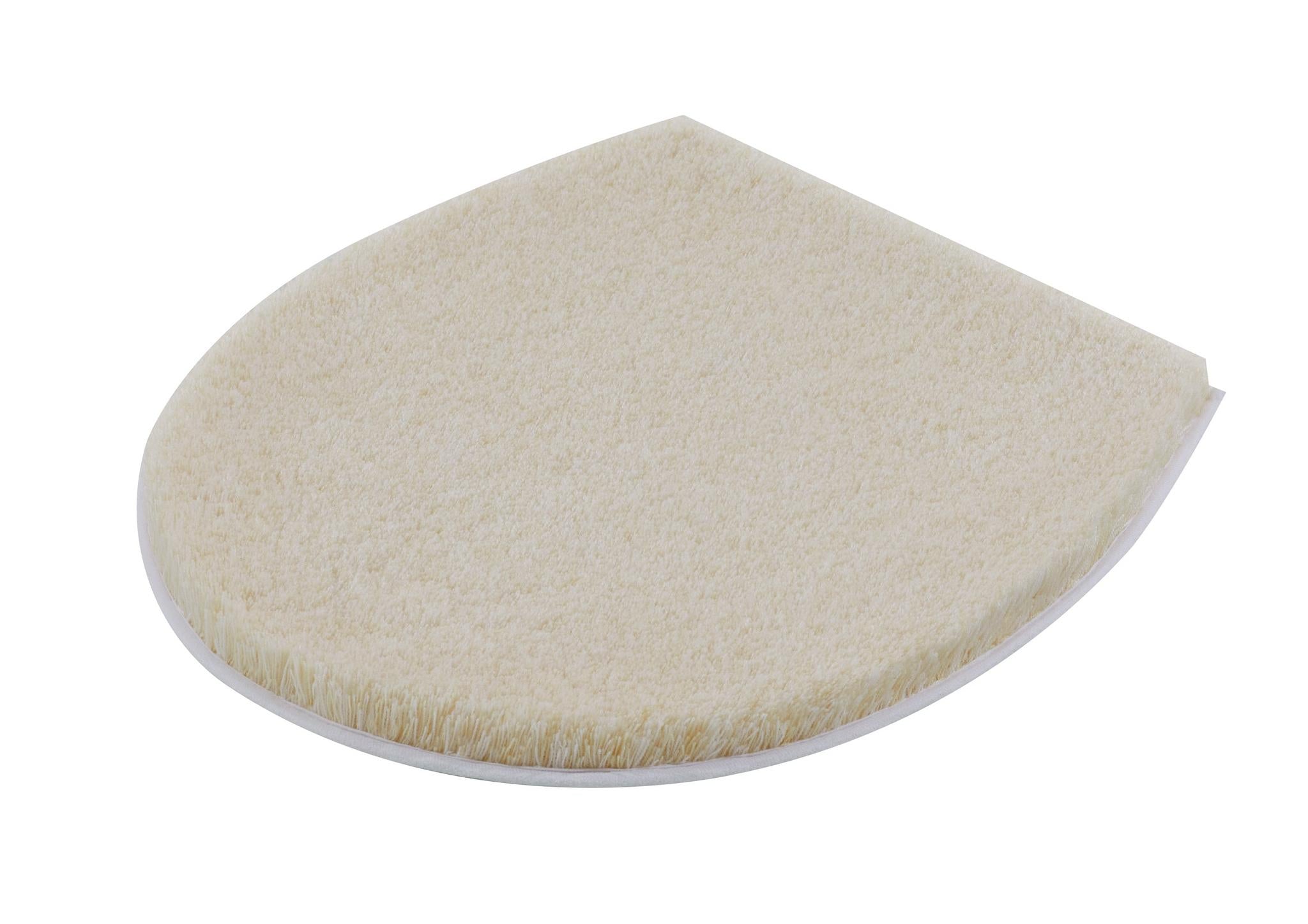 Cremefarbene, tropfenförmige Badematte aus weichem Flor-Material