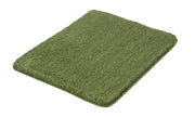 Badteppich RELAX Forest 55 x 65 cm liegt rechteckig in grüner Farbe auf weißem Hintergrund.