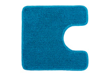 Türkisblauer WC-Vorleger in U-Form mit weicher, dichter Hochflor-Oberfläche