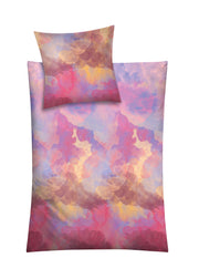 Bettwäsche mit buntem Wolkenmuster in Rosa, Lila, Gelb und Blau Tönen