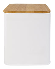 Auf dem Bild steht die Aufbewahrungsbox CASSONE Weiß M mit Bambusdeckel frontal.