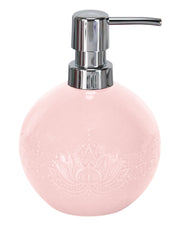 Rosa Seifenspender LOTUS Nelke mit Lotusrelief und silbernem Pumpkopf.