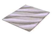 Rechteckiger Badteppich mit welligen Streifen in Grau und Pastellrosa