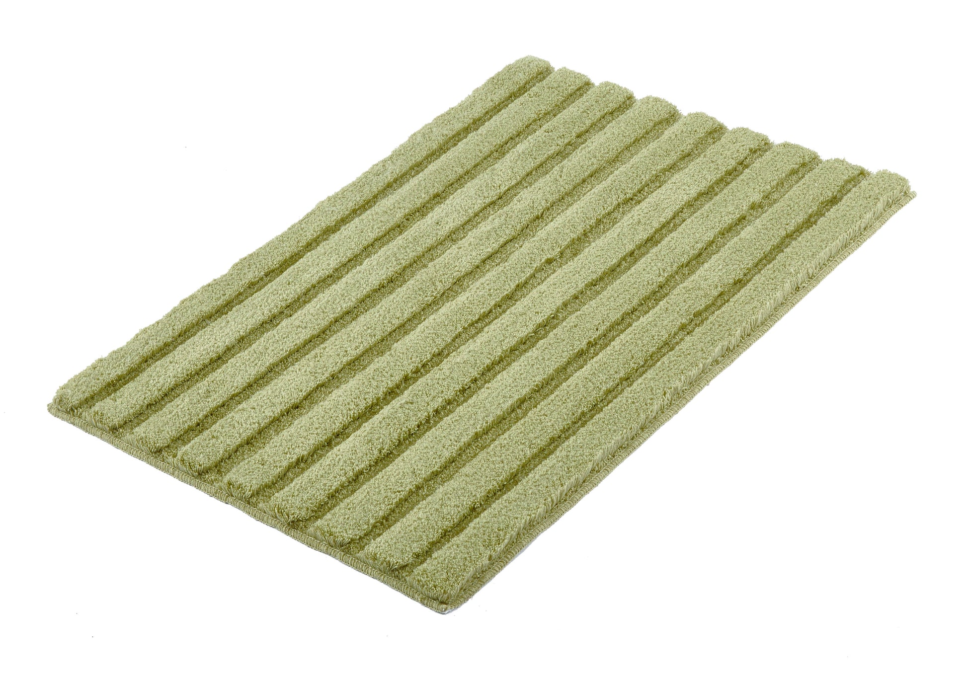 Rechteckige hellgrüne Badematte mit längs verlaufender Rillenstruktur