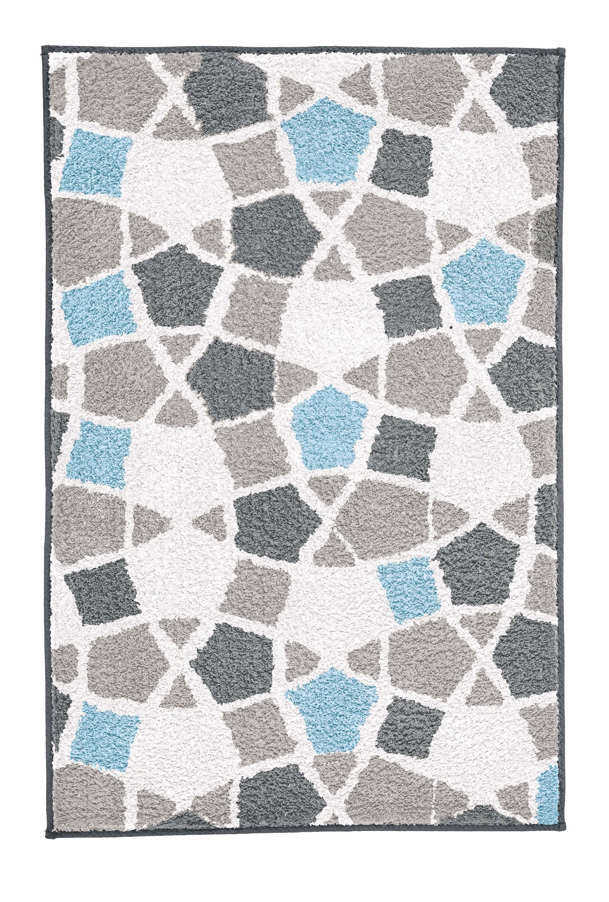 Badteppich SINTRA Opal 60 x 90 cm mit mosaikartigem Muster in Grau, Weiß und Hellblau ist abgebildet.