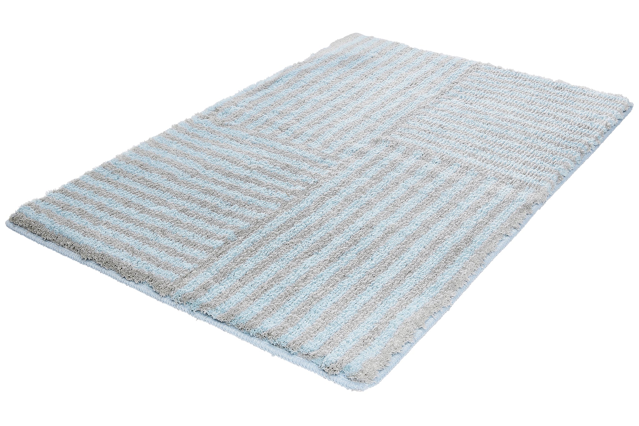 Badteppich CHELSEA Opal 60 x 90 cm mit hellblau-grauem Streifenmuster liegt flach auf dem Boden.