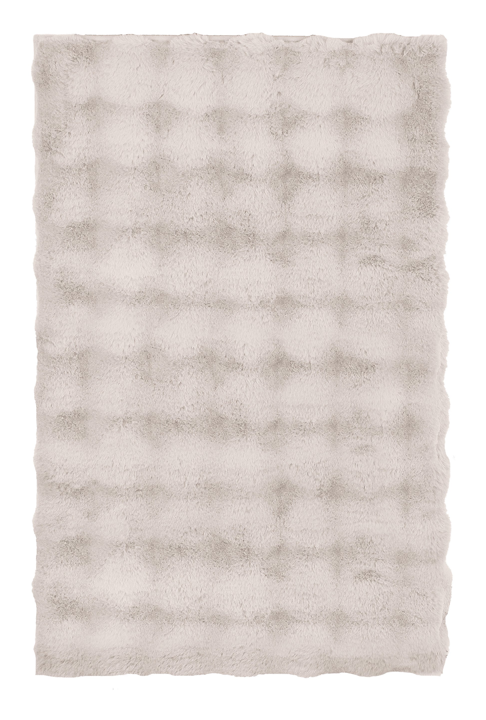 Rechteckiger Badteppich CLOUD in Seidenfarben 60 x 90 cm liegt flach und zeigt seine flauschige Struktur.