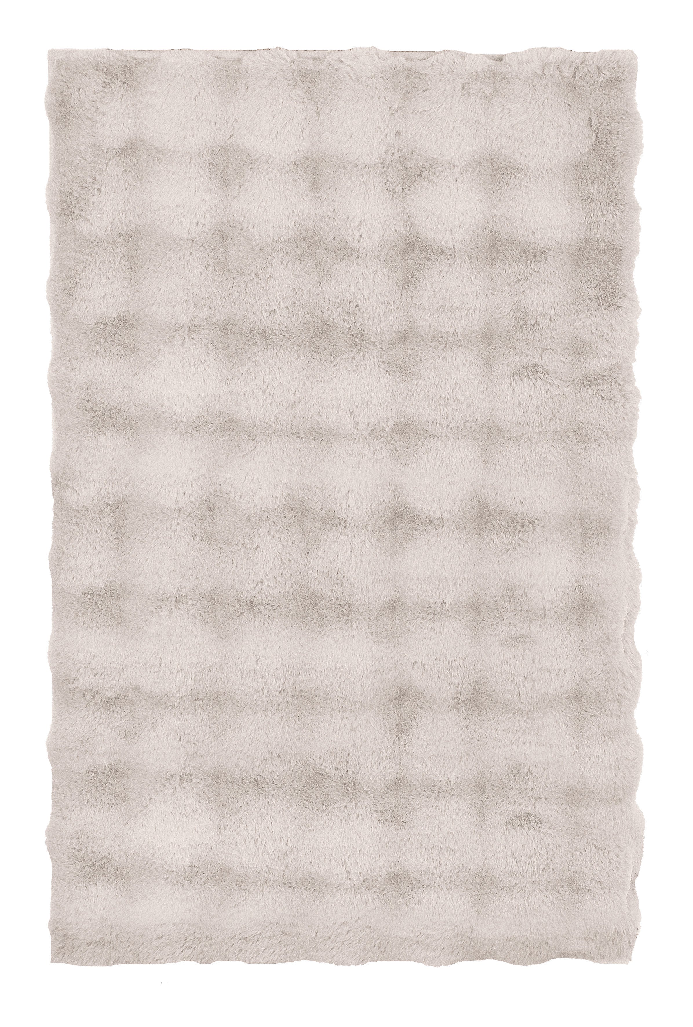 Rechteckiger Badteppich CLOUD in Seidenfarben 60 x 90 cm liegt flach und zeigt seine flauschige Struktur.