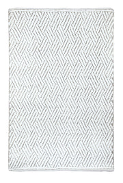 Quadratische Badematte in Weiß mit beige gemustertem Zickzackdesign