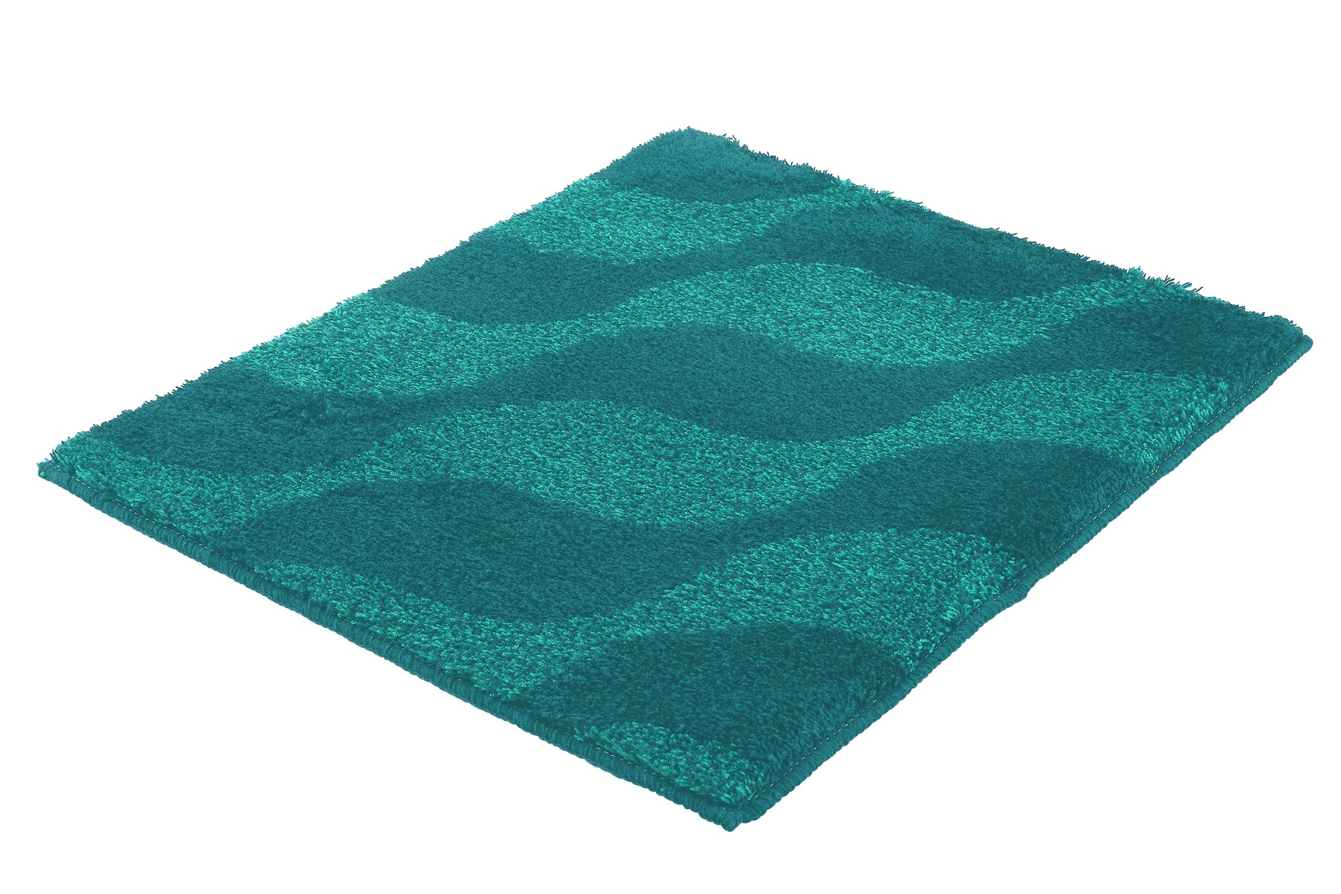 Türkise Badematte mit wellenförmigem Streifenmuster in verschiedenen Grüntönen