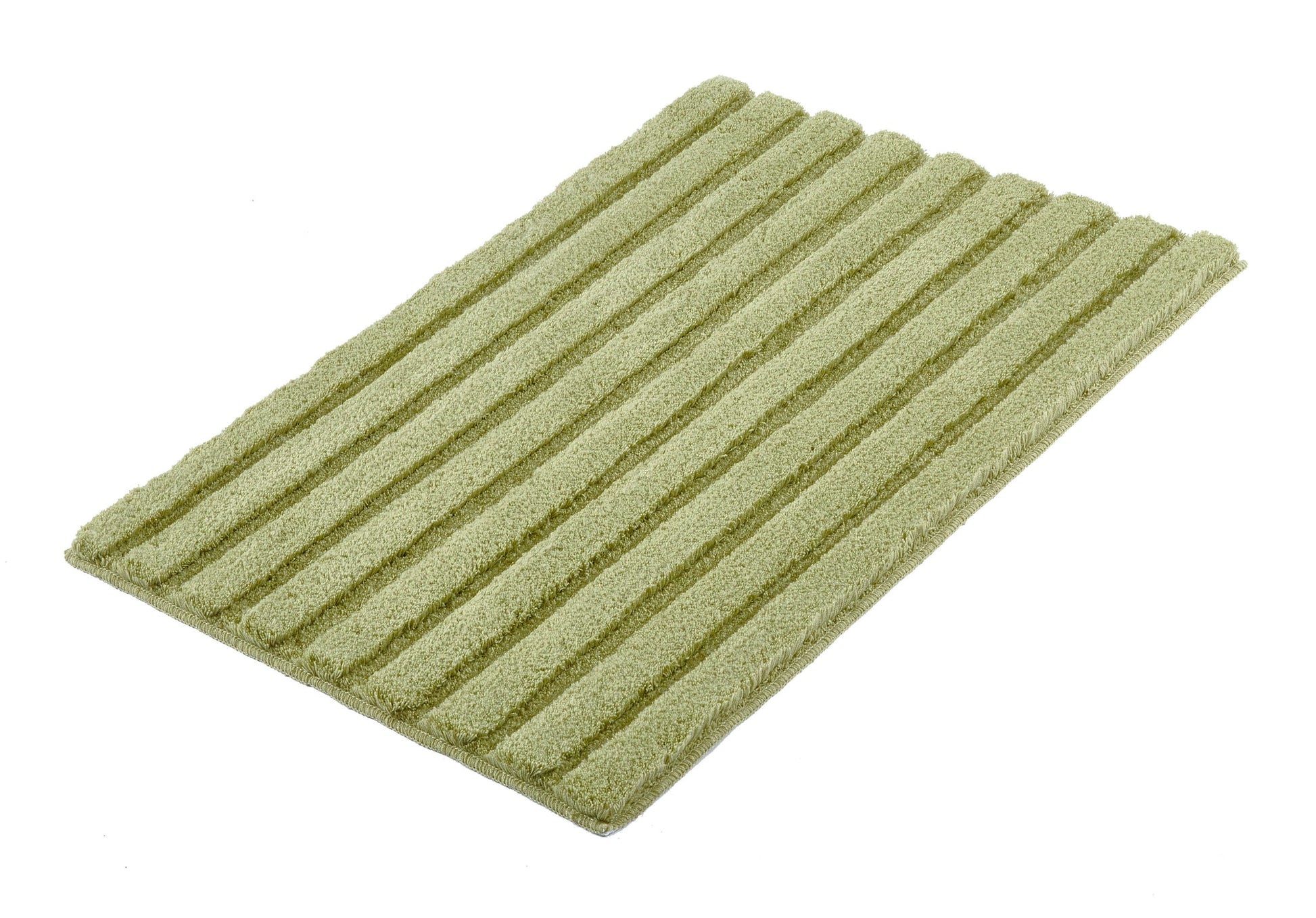 Hellgrüne rechteckige Badematte mit längs verlaufenden Reliefstreifen
