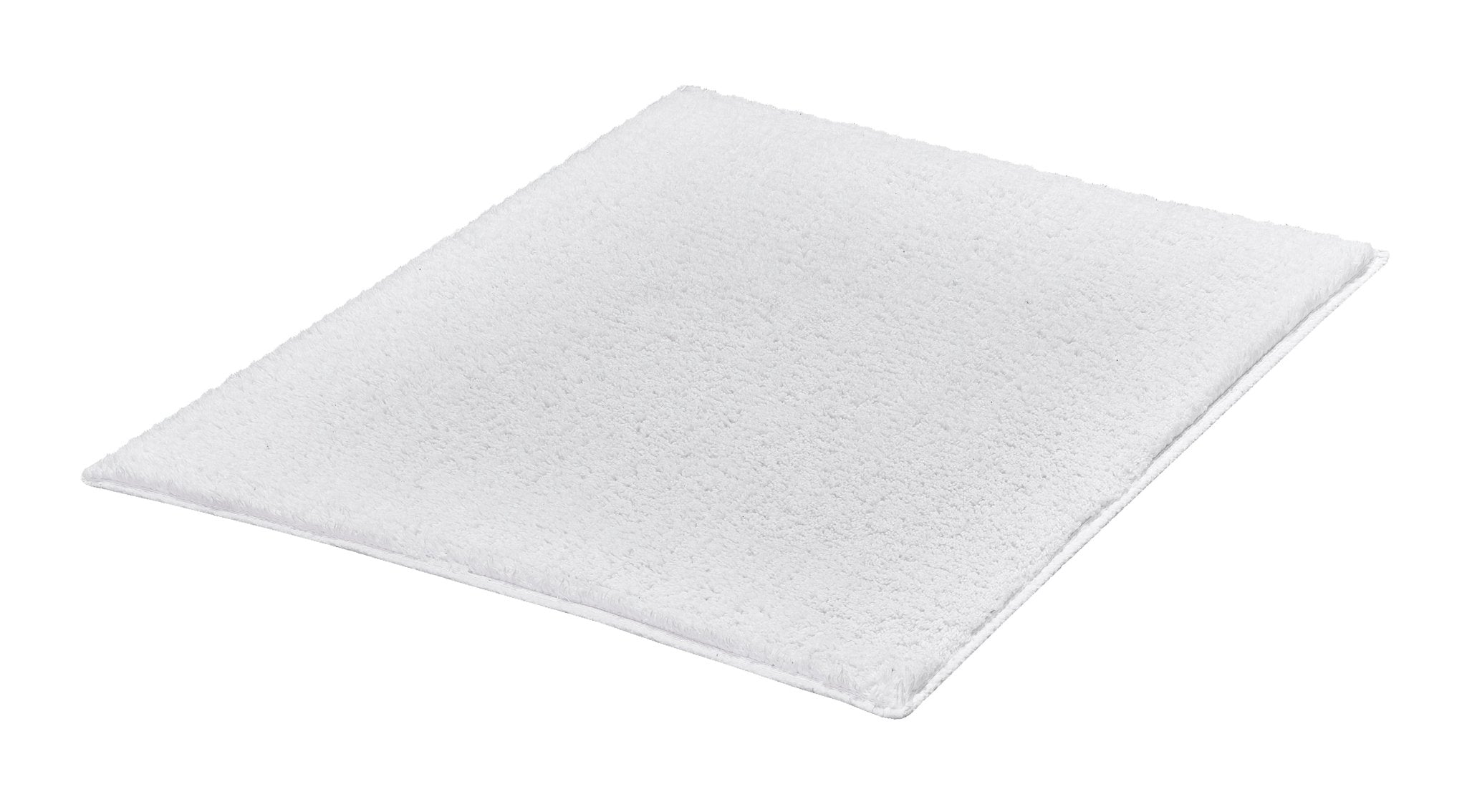 Weiße, rechteckige Badematte mit flauschiger, weicher Oberfläche