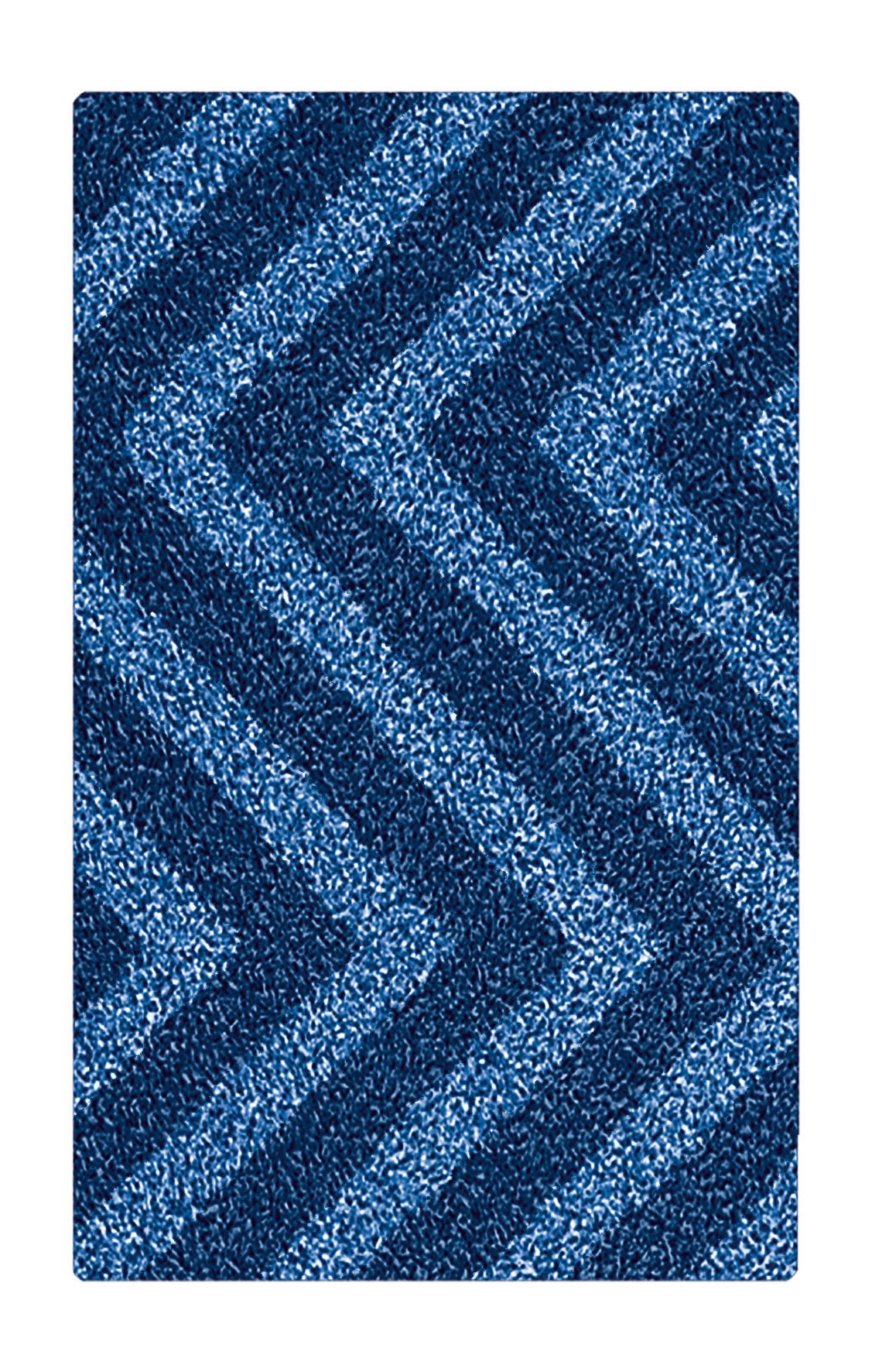 Blauer Badteppich mit Zickzackmuster in verschiedenen Blautönen hochflorig