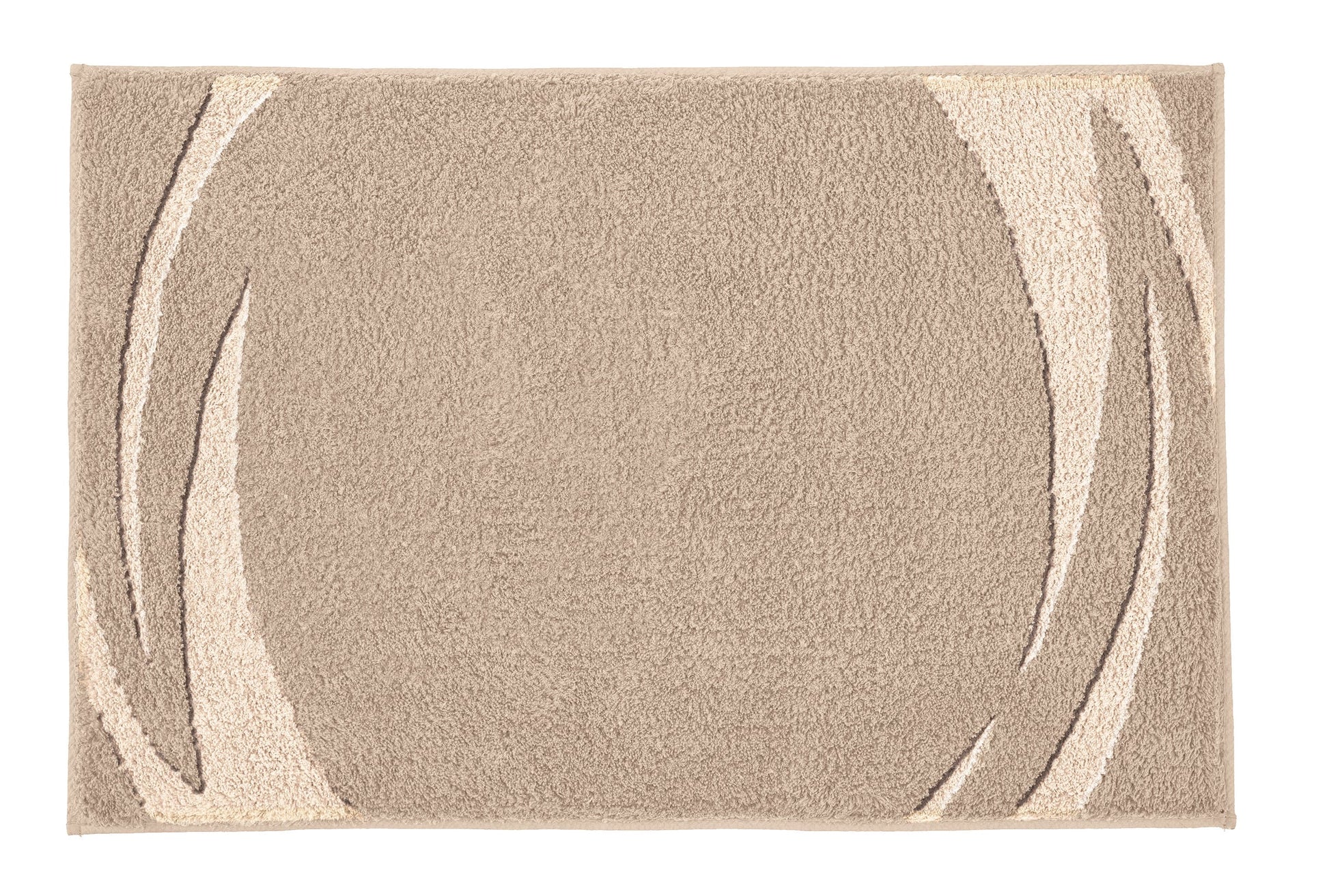 Badteppich MYSTIC Taupe 55 x 65 cm liegt mit geschwungenem Muster auf hellem Untergrund.