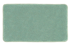 Rechteckiger, flauschiger Badteppich in Mintgrün mit abgerundeten Ecken