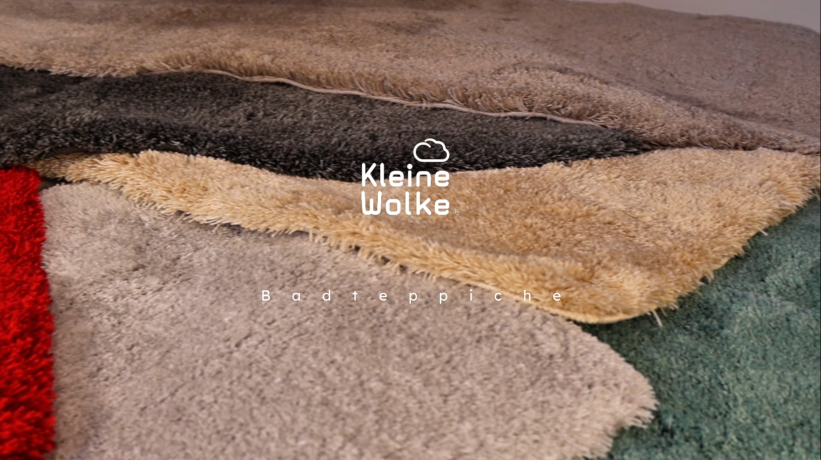 Video laden: Video in dem das Badteppich Modell RELAX vorgestellt wird, die Florhöhe, Farbe, Haptik beschrieben wird.