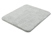 Rechteckige, hellgraue Badematte mit weicher, dichter, floriger Oberfläche