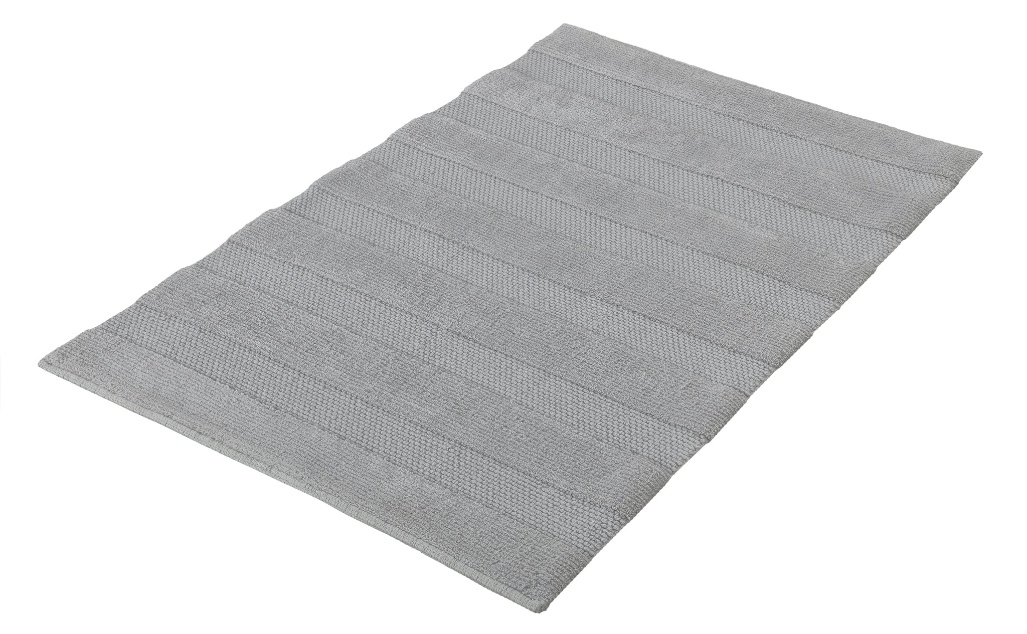 Hellgraue rechteckige Badematte mit dezenten strukturierten Streifen