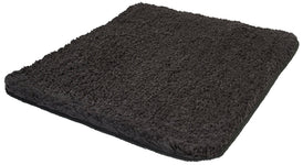 Dunkelgraue rechteckige Badematte mit weicher Hochflor-Oberfläche
