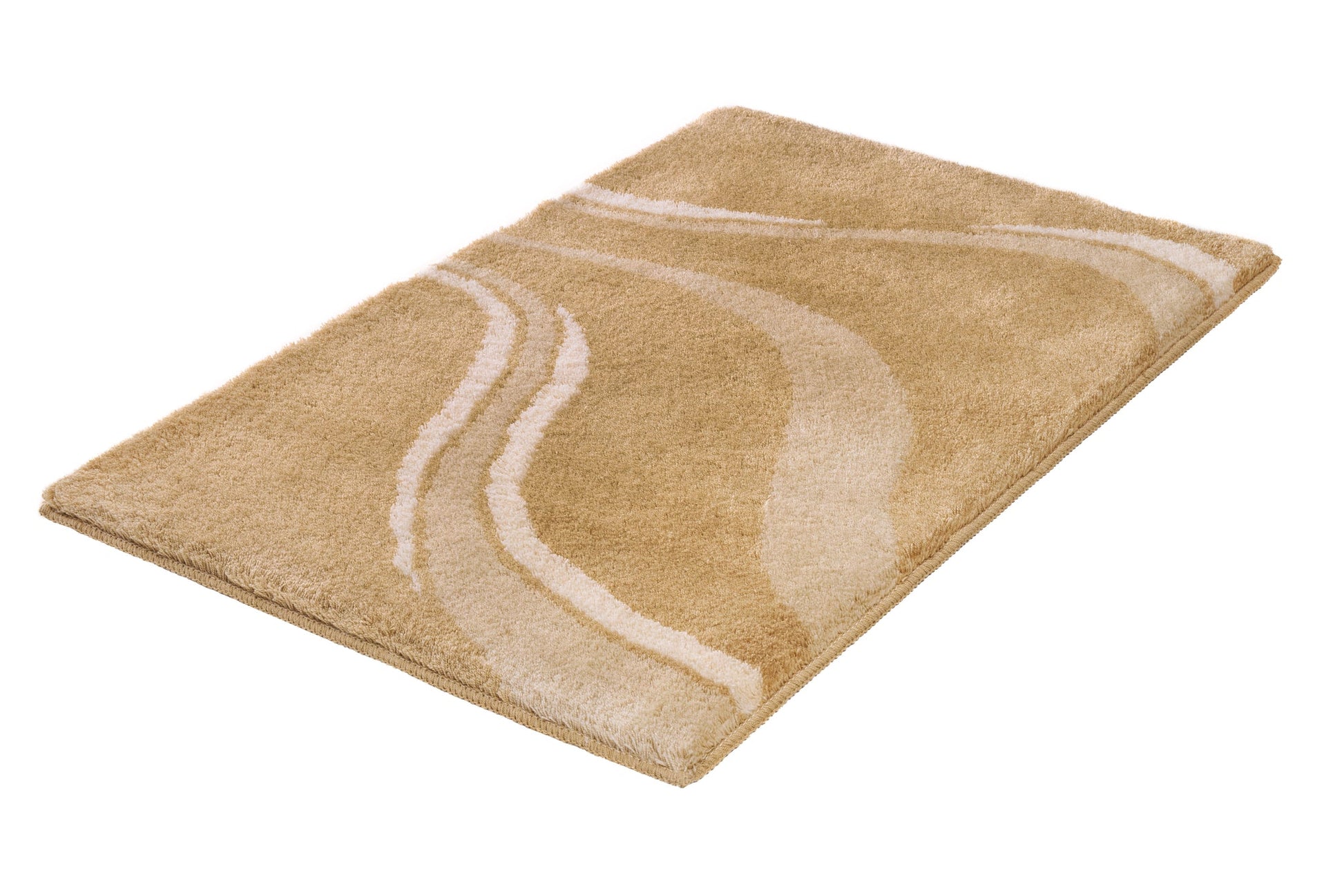 Badteppich VENTO in Bahamabeige 70 x 120 cm liegt flach mit geschwungenem Muster auf hellem Untergrund.