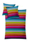 Bunte Bettwäsche mit horizontalen Streifen in kräftigen Farben und Schwarz