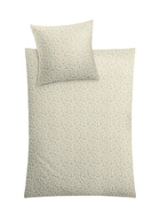 Bettwäsche-Set mit Kissen und Decke im beigen Blattmuster von oben
