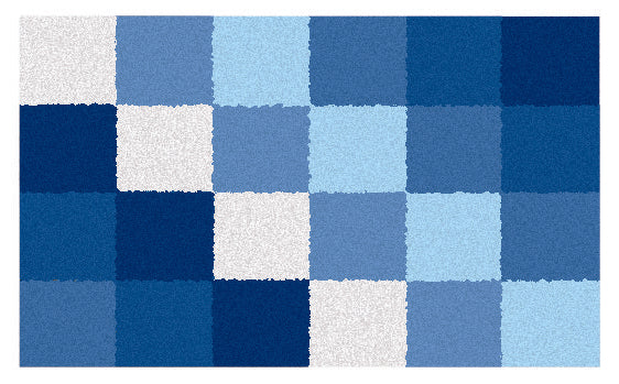 Blauer Kleine Wolke Creativo Badteppich Cassetta mit kariertem Kachelmuster in verschiedenen Blautönen.