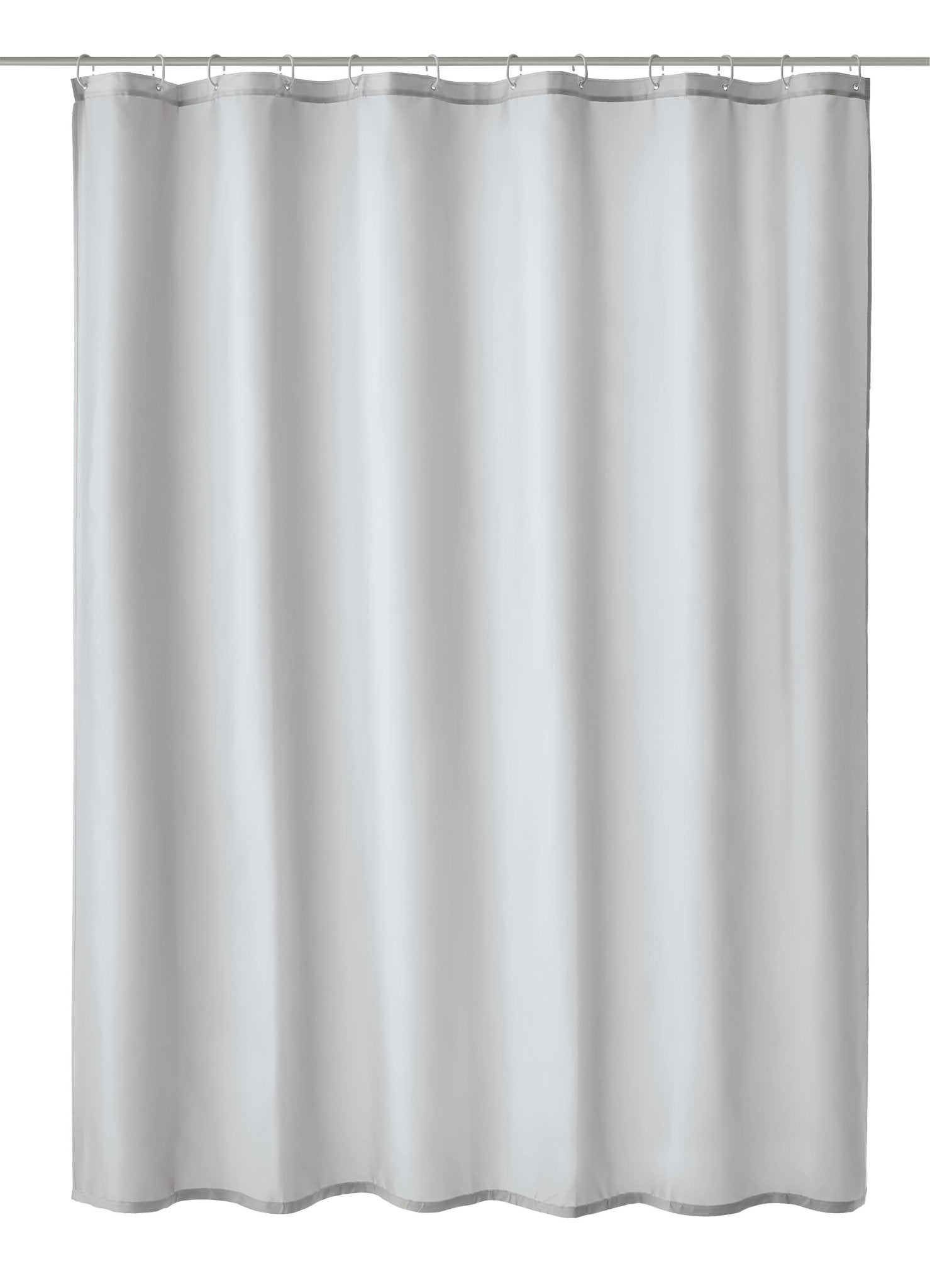 Der Duschvorhang Textil KITO Nebel 180 x 200 cm hängt glatt und halbtransparent vor der Dusche.