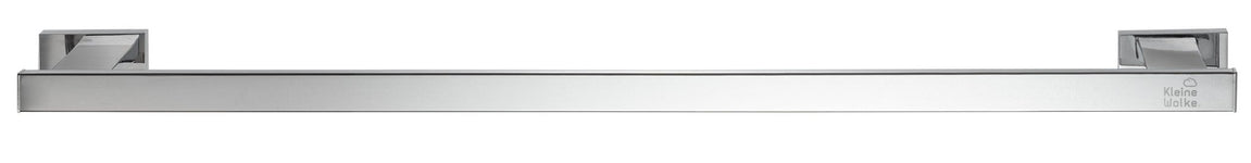 Chromfarbene, eckige Handtuchstange aus Metall fürs moderne Bad an der Wand