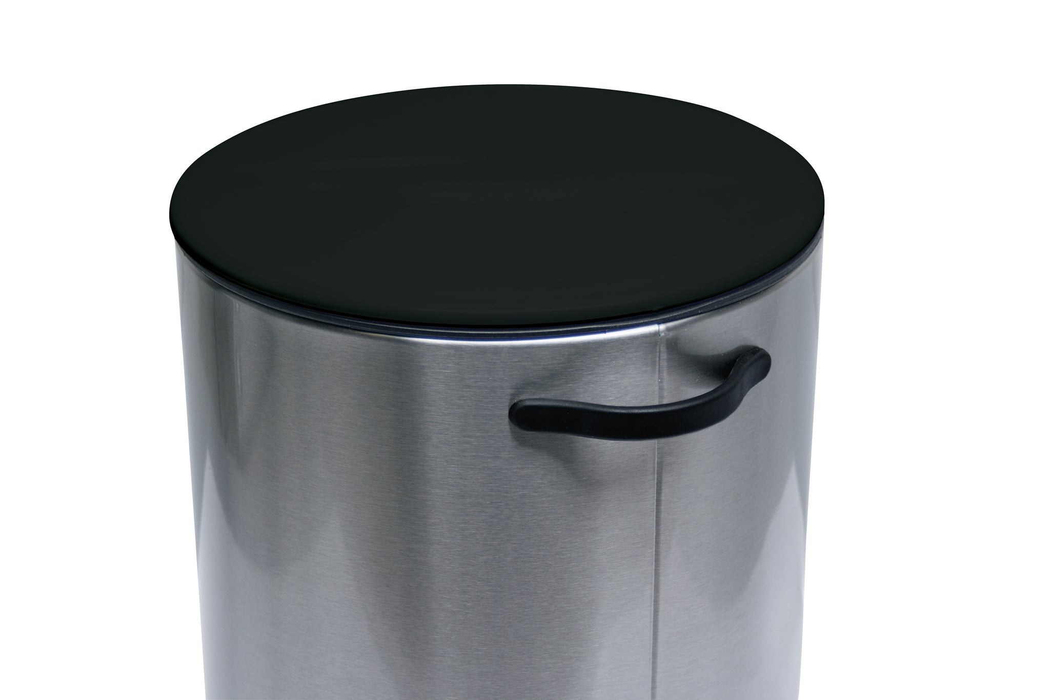 Der Kosmetikeimer COLONNA Schwarz 5 Liter zeigt Edelstahlkörper mit schwarzem Deckel und Griff.