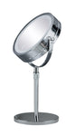 Verchromter, runder Kosmetikspiegel mit LED-Beleuchtung auf Standfuß