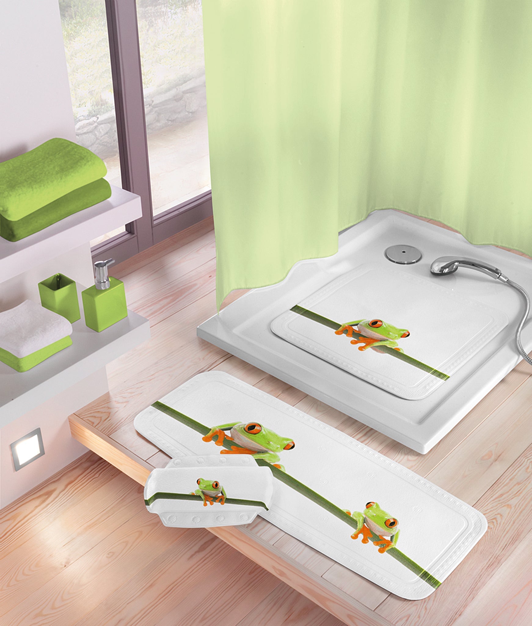 Wanneneinlage CHARLIE Maigrün 36 x 92 cm mit Froschmotiv liegt in heller Badewanne.