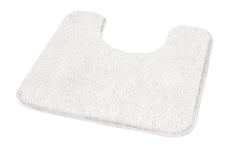 Weiße U-förmige WC-Vorlage aus weichem Hochflor auf weißem Grund