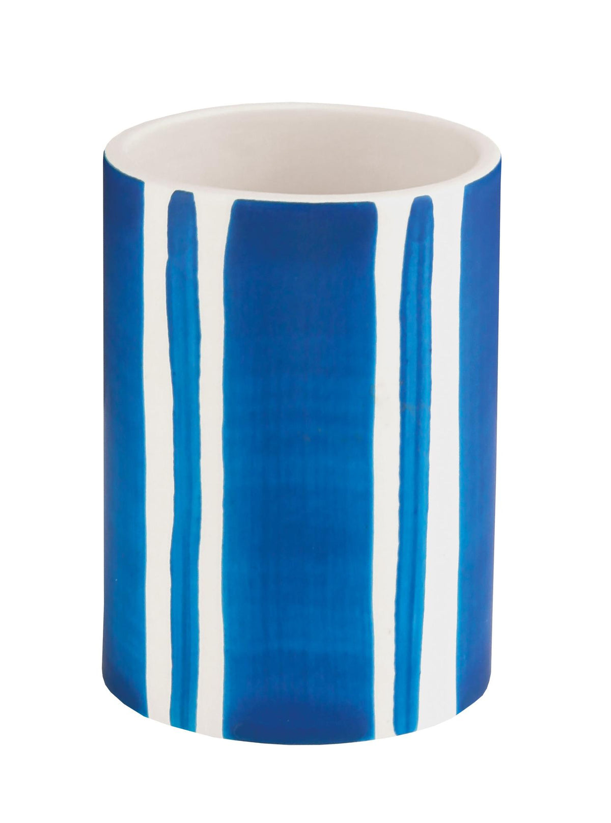 Zahnputzbecher mit blauen und weißen Streifen auf weißem Hintergrund.