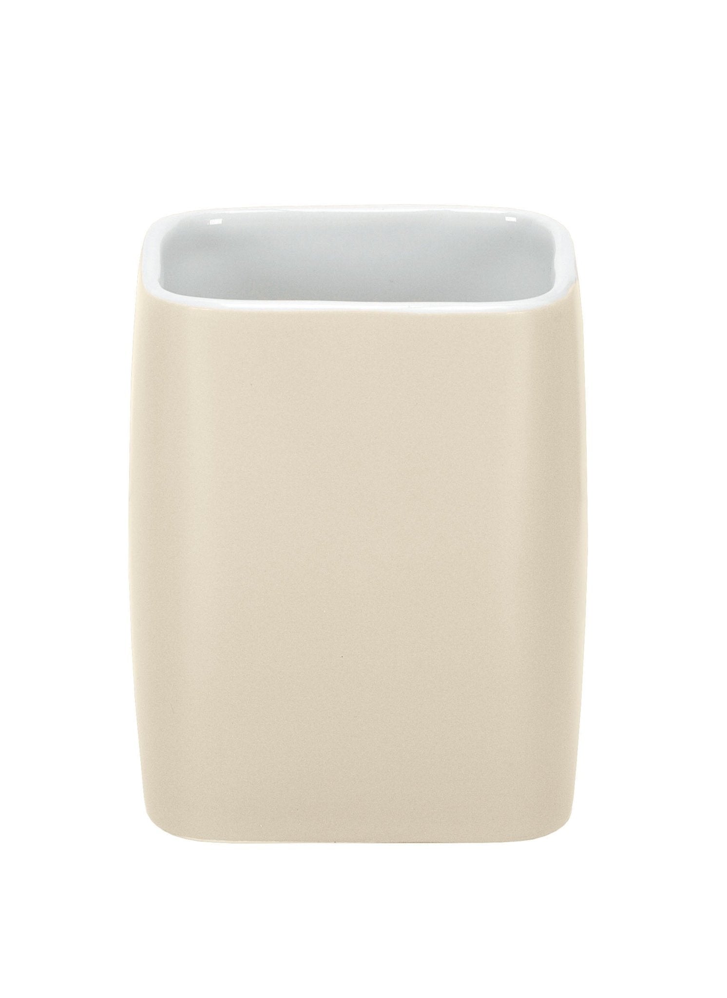 Der Zahnputzbecher CUBIC Natur aus Keramik steht freistehend vor weißem Hintergrund.