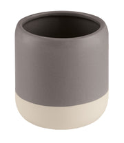 Zahnputzbecher LUNELLA Silbergrau als runder Becher mit hellem Boden vor weißem Hintergrund.