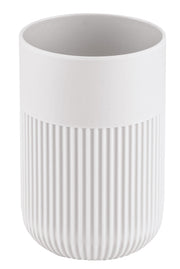 Weißer Zahnputzbecher mit geriffelter Unterhälfte aus Keramik modern