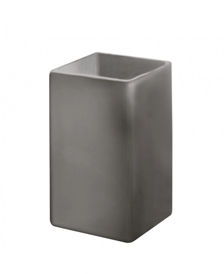 4004478158252 Grauer, rechteckiger Zahnputzbecher aus Keramik mit mattem Finish. Modernes, minimalistisches Design für stilvolle Badezimmer.