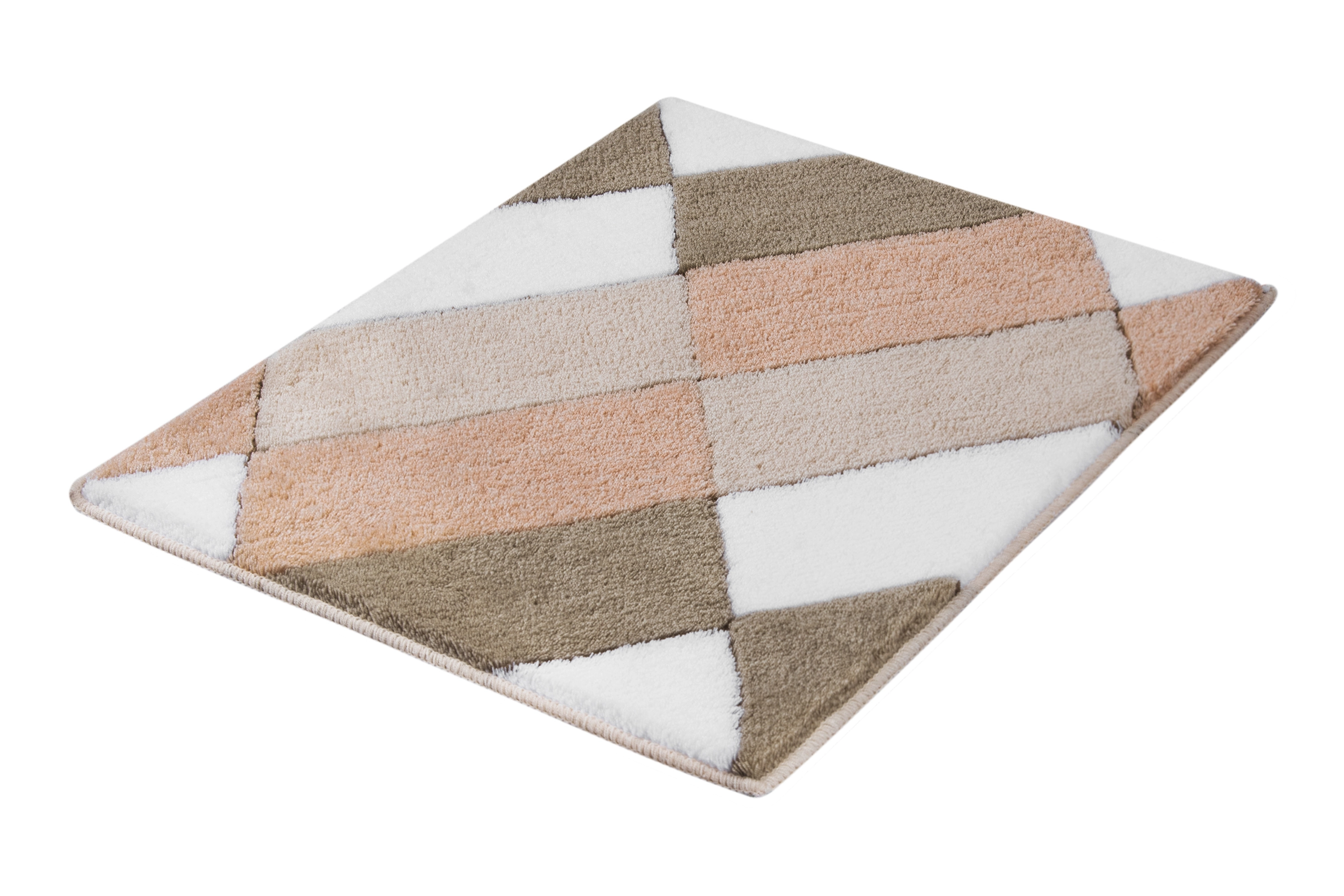 Moderner Badteppich mit geometrischem Muster in Beige, Weiß und Rosa. Rechteckige Form, weiche Textur.