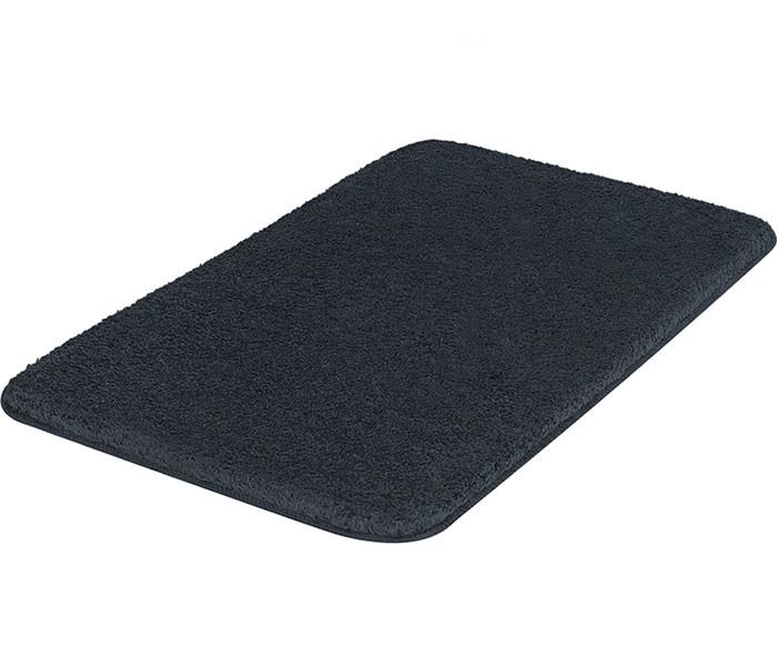 Weiche, rechteckige Badematte in elegantem Dunkelgrau. Ideal für ein modernes Badezimmer. Rutschfest und pflegeleicht.