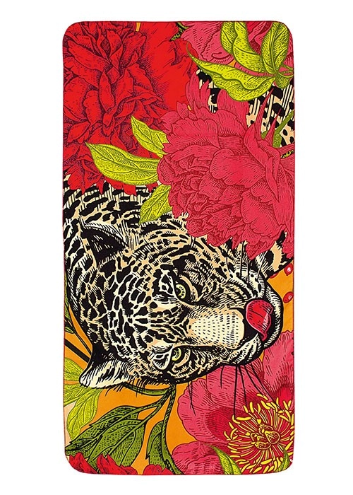 4004478317147 Buntes Handtuch mit Leopardenkopf und roten Blumen auf gelbem Hintergrund. Lebendige Farben und detailreiches Design.