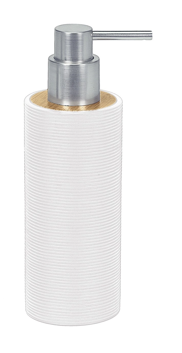 Seifenspender in Weiß mit geriffelter Oberfläche und silbernem Pumpkopf, ideal für moderne Badezimmer.