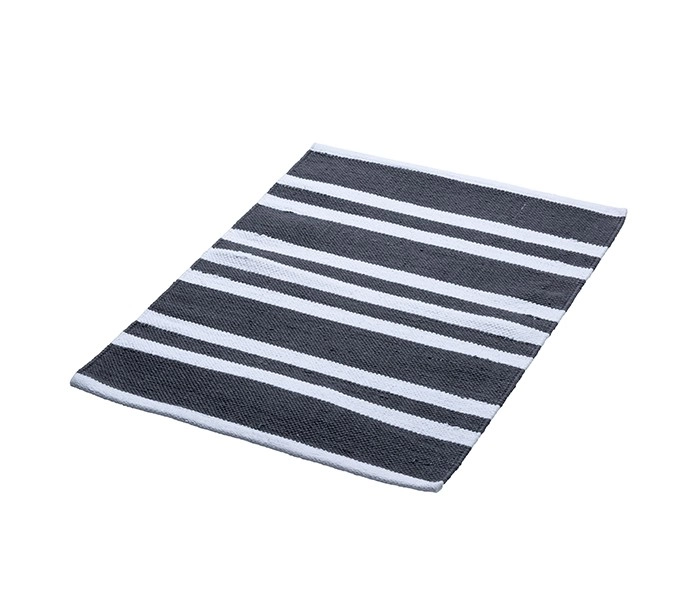 Moderner, rechteckiger Teppich in Schwarz und Weiß mit horizontalen Streifen. Ideal für Wohn- und Schlafzimmer.