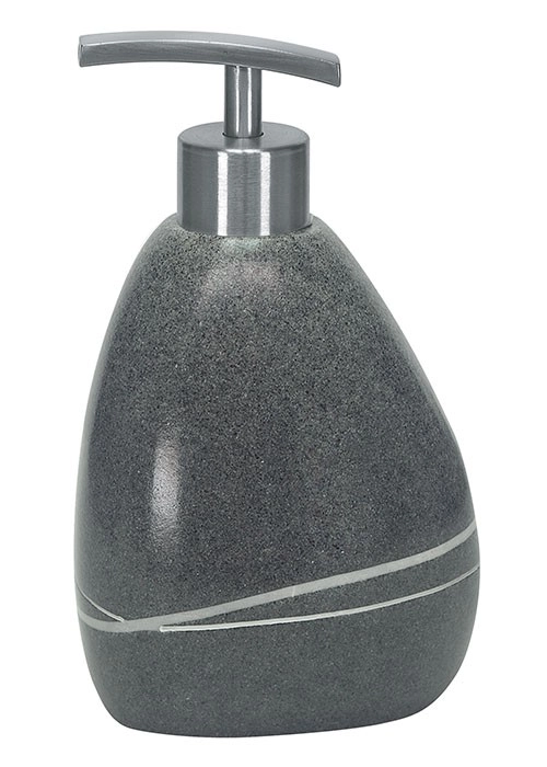 4004478234345 Moderner Seifenspender aus grauem Stein mit eleganten, geschwungenen Linien und silbernem Pumpkopf. Ideal für stilvolle Badezimmer.