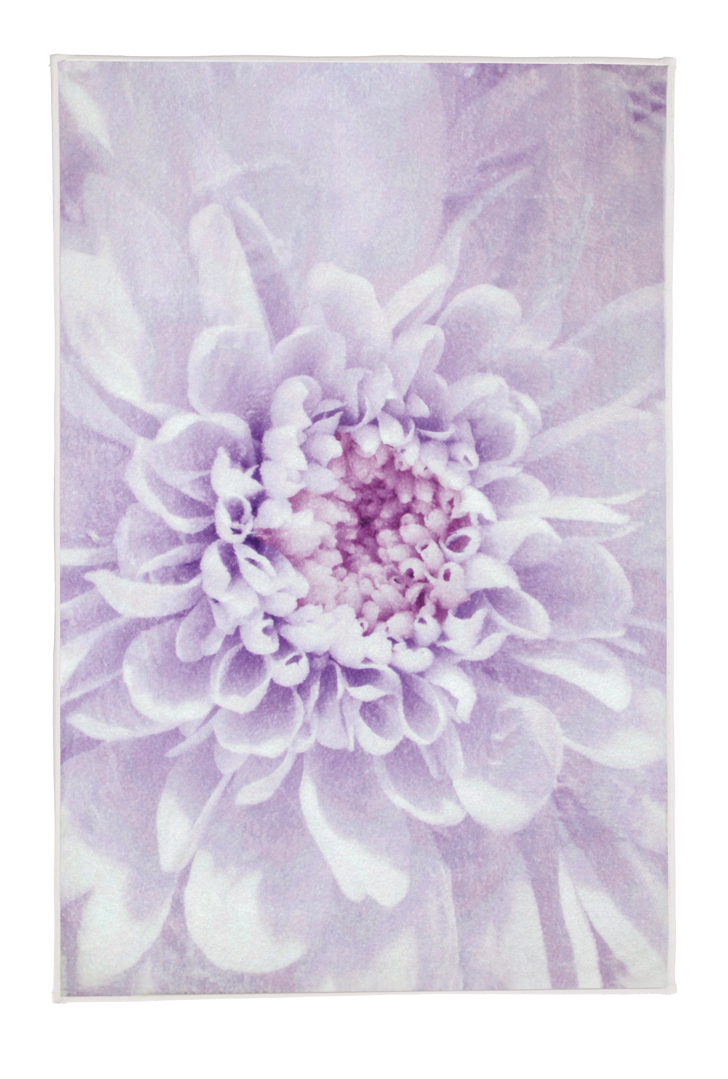 Weißer Badteppich mit großem, detailliertem Blumenmuster in zarten Lilatönen, ideal für eine stilvolle Badezimmereinrichtung.