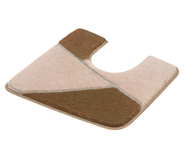 Badematte mit Ausschnitt, geometrisches Design in Beige- und Brauntönen, weiche Oberfläche, rutschfeste Unterseite.