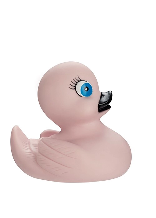 4004478303843 Rosa Badeente mit großen blauen Augen und schwarzen Schnabel, ideal für das Kinderbad oder als dekoratives Accessoire.