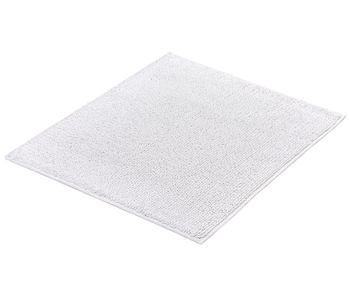 4004478325159 Weiße, quadratische Badematte mit weicher, flauschiger Oberfläche. Ideal für Badezimmer und Wellnessbereiche.