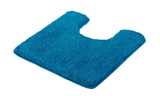 Blaue Badematte mit Ausschnitt für Toiletten, weiche und flauschige Textur, ideal für Badezimmer.